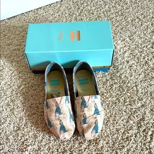 Sleeping Beauty Toms